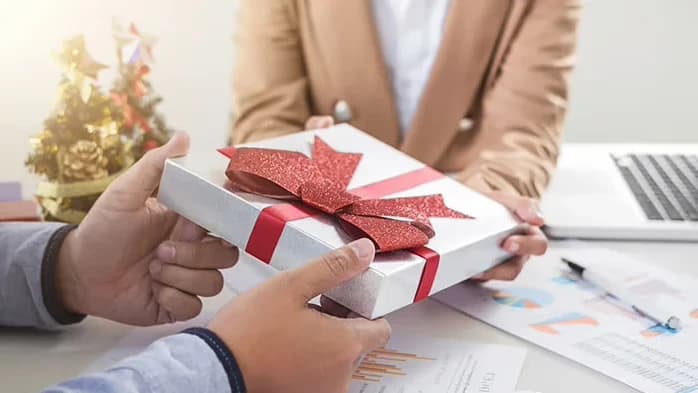 Livraison de cadeaux clients de fin d'année