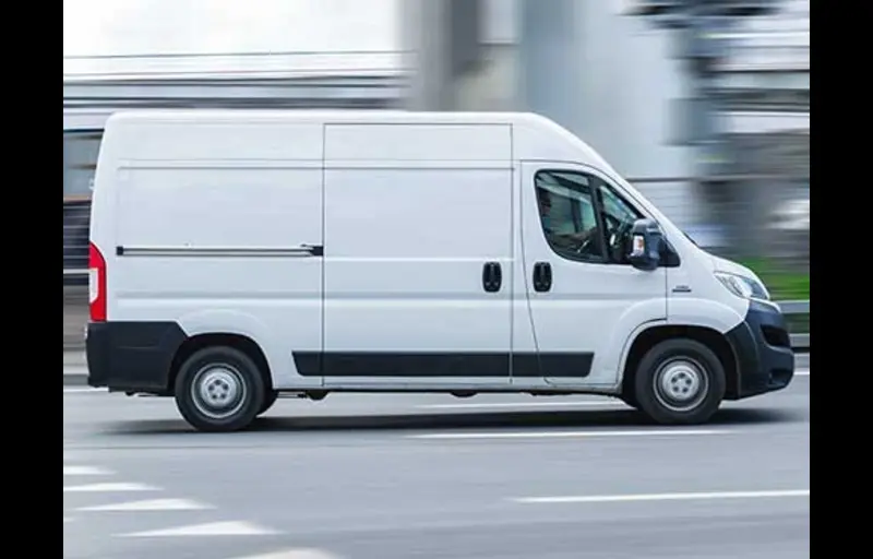 Camion SRT Course - Fourgons et camions